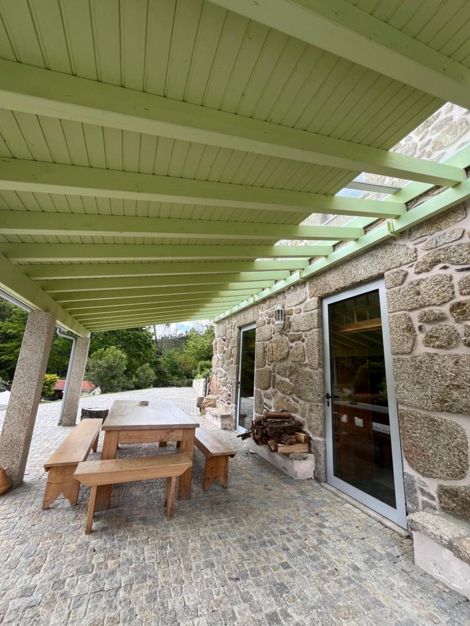 Casa Da Ribeira Do Cirio Guest House Seia Exterior photo